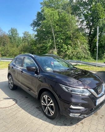 Nissan Qashqai cena 61800 przebieg: 130647, rok produkcji 2017 z Racibórz małe 704